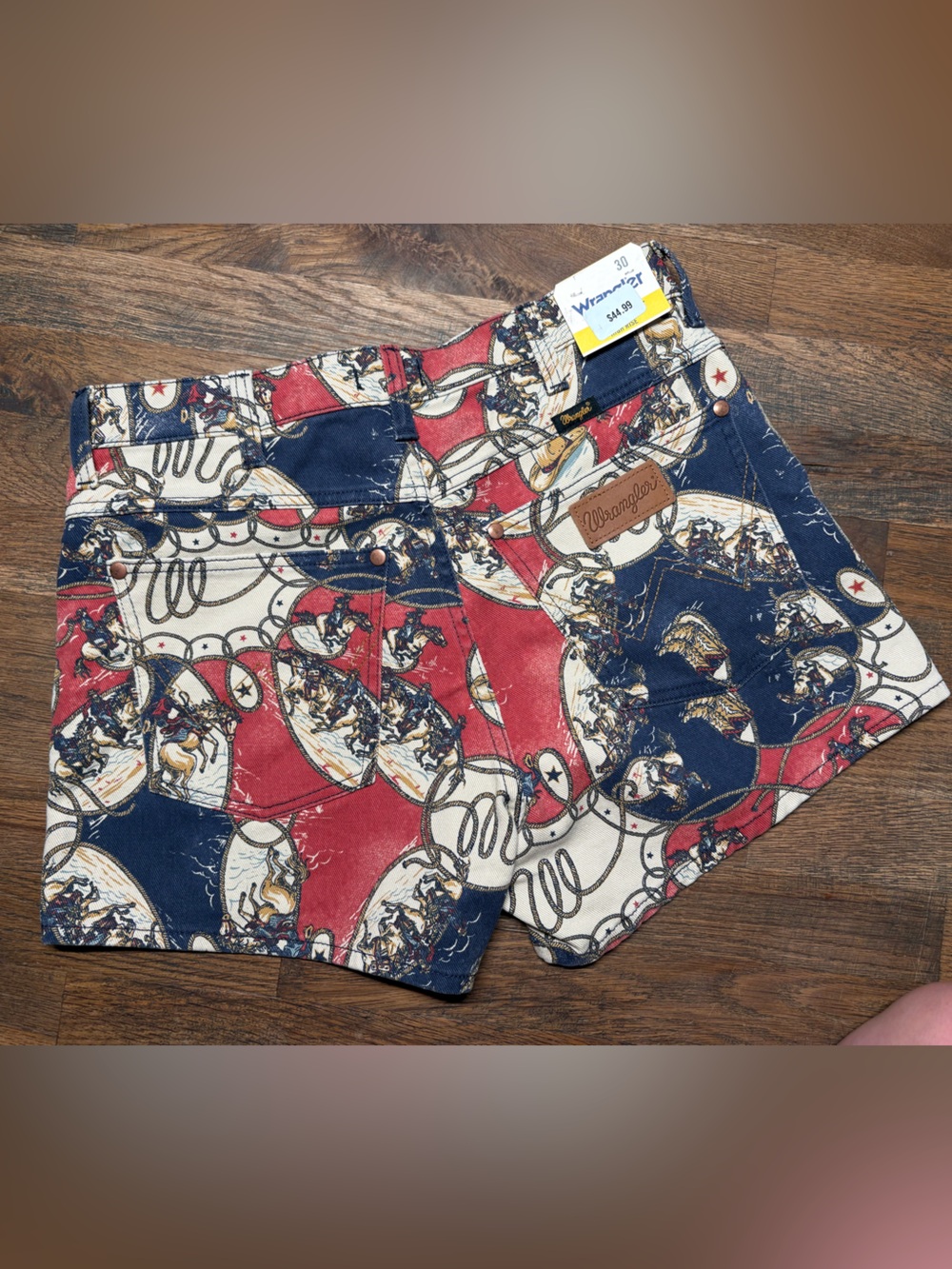 Wrangler High Rise Rodeo Printed Women’s Shorts